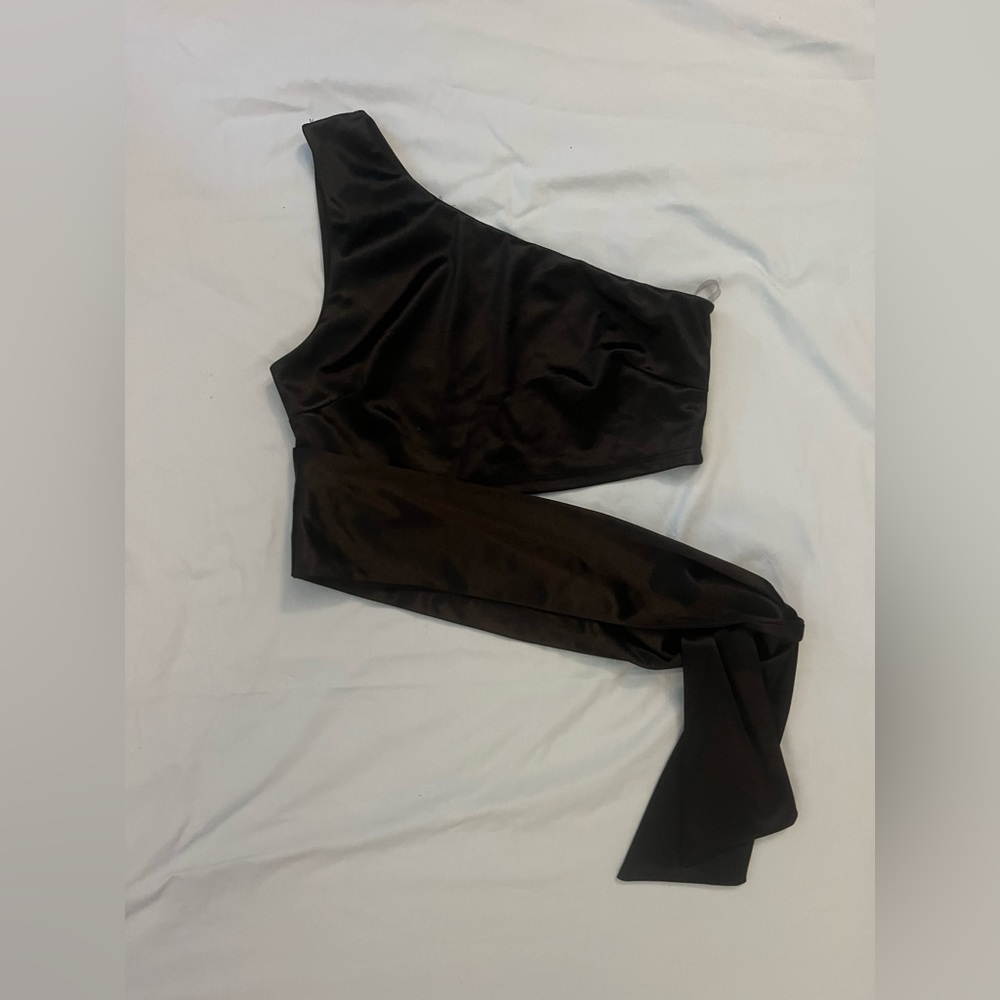 Pitaya black satin shirt